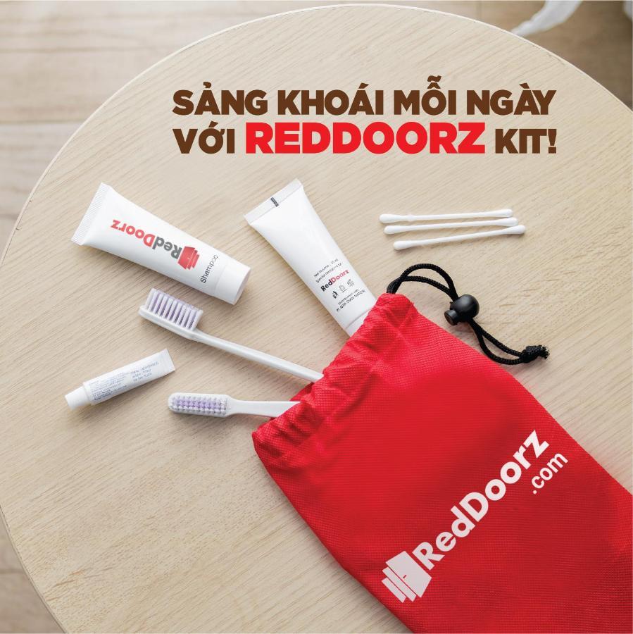 Reddoorz Marieline 2 Hotel Ho Si Minh-város Kültér fotó