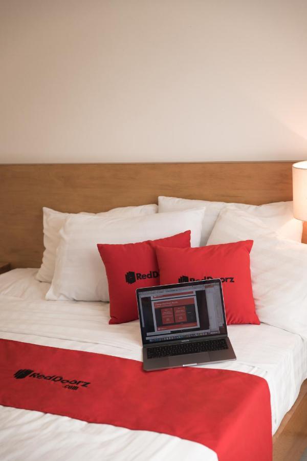 Reddoorz Marieline 2 Hotel Ho Si Minh-város Kültér fotó